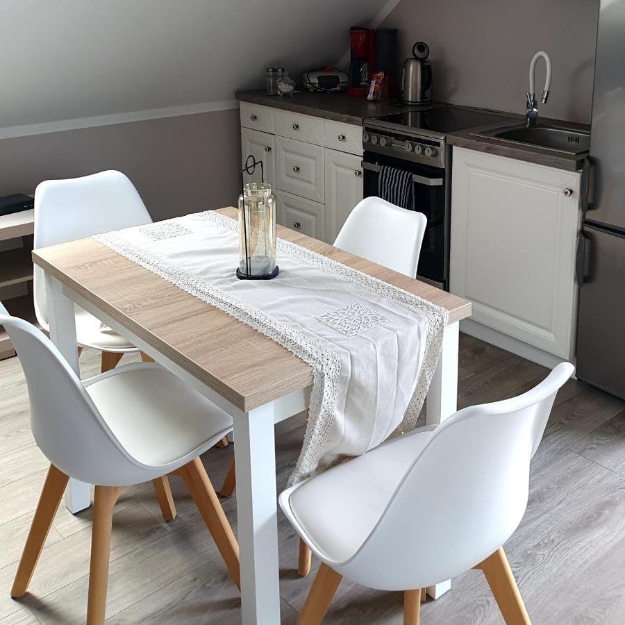 Apartament Nad Jeziorem Welle โคลเชโว ภายนอก รูปภาพ